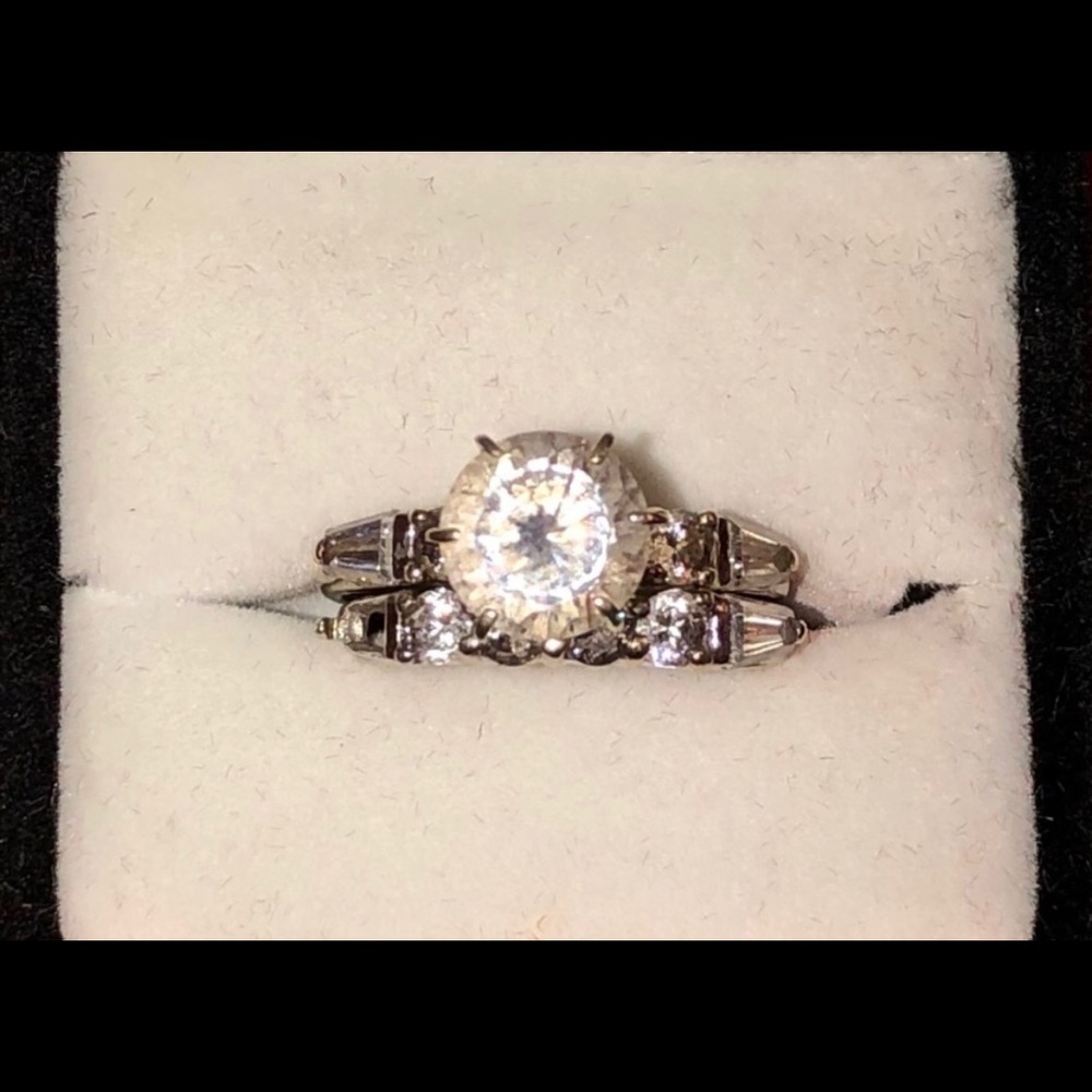 10kt White Gold 3.6 TCW CZ Bridal Engagement 💍Set